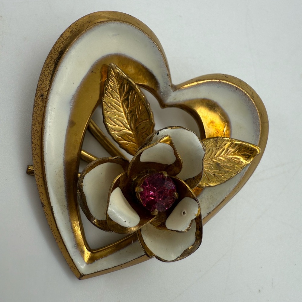 Vintage Signed Coro Gold Tone Heart Enamel Flower Rhinestone Pin Brooch Retro - Picture 6 of 10